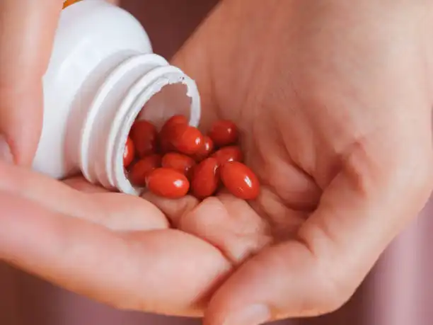 Bisakah saya mengambil lutein dan minyak ikan bersama?